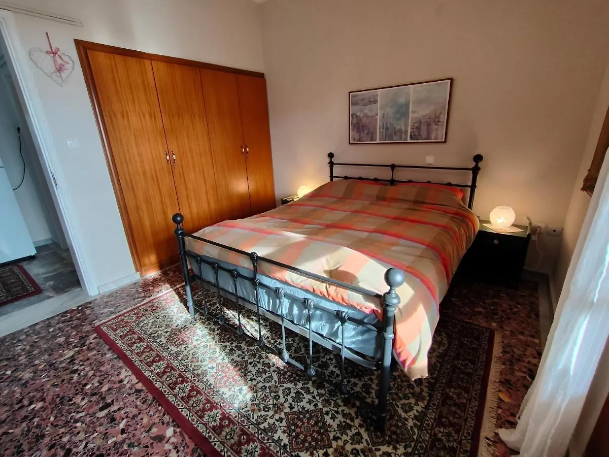 Apartamento Annas House 2B Psakoudia